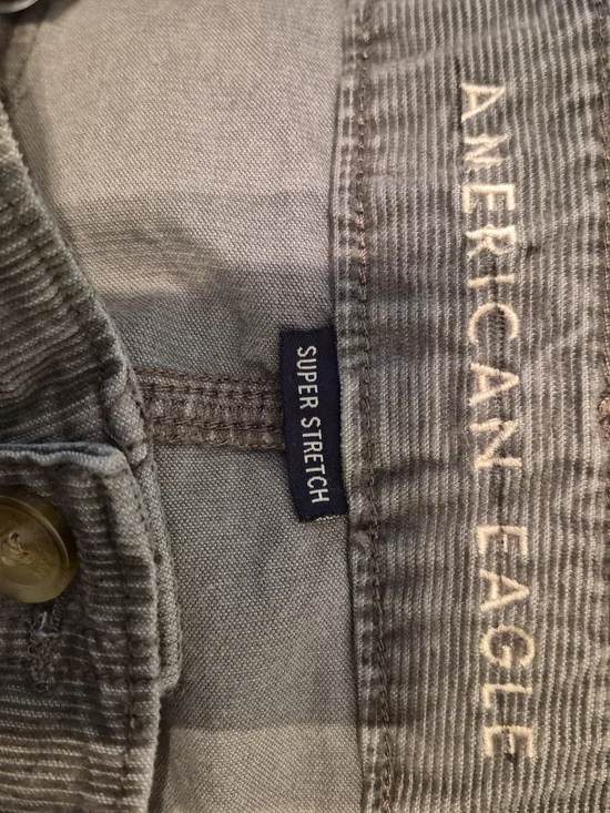 American Eagle Olive Green Corduroy Mini Skirt Size 6 - Picture 9 of 10